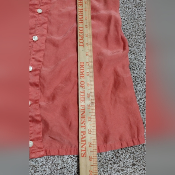 Banana Republic Silk sleeveless Top - Picture 8 of 8